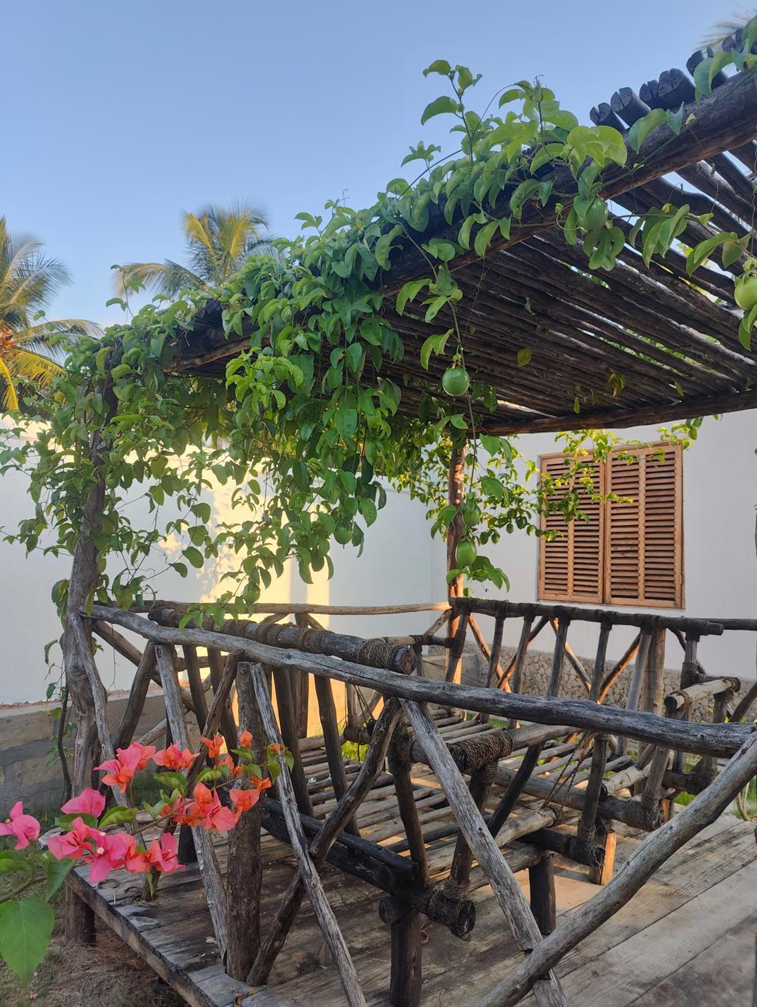 Mafia Island Bungalows Utende Exterior photo