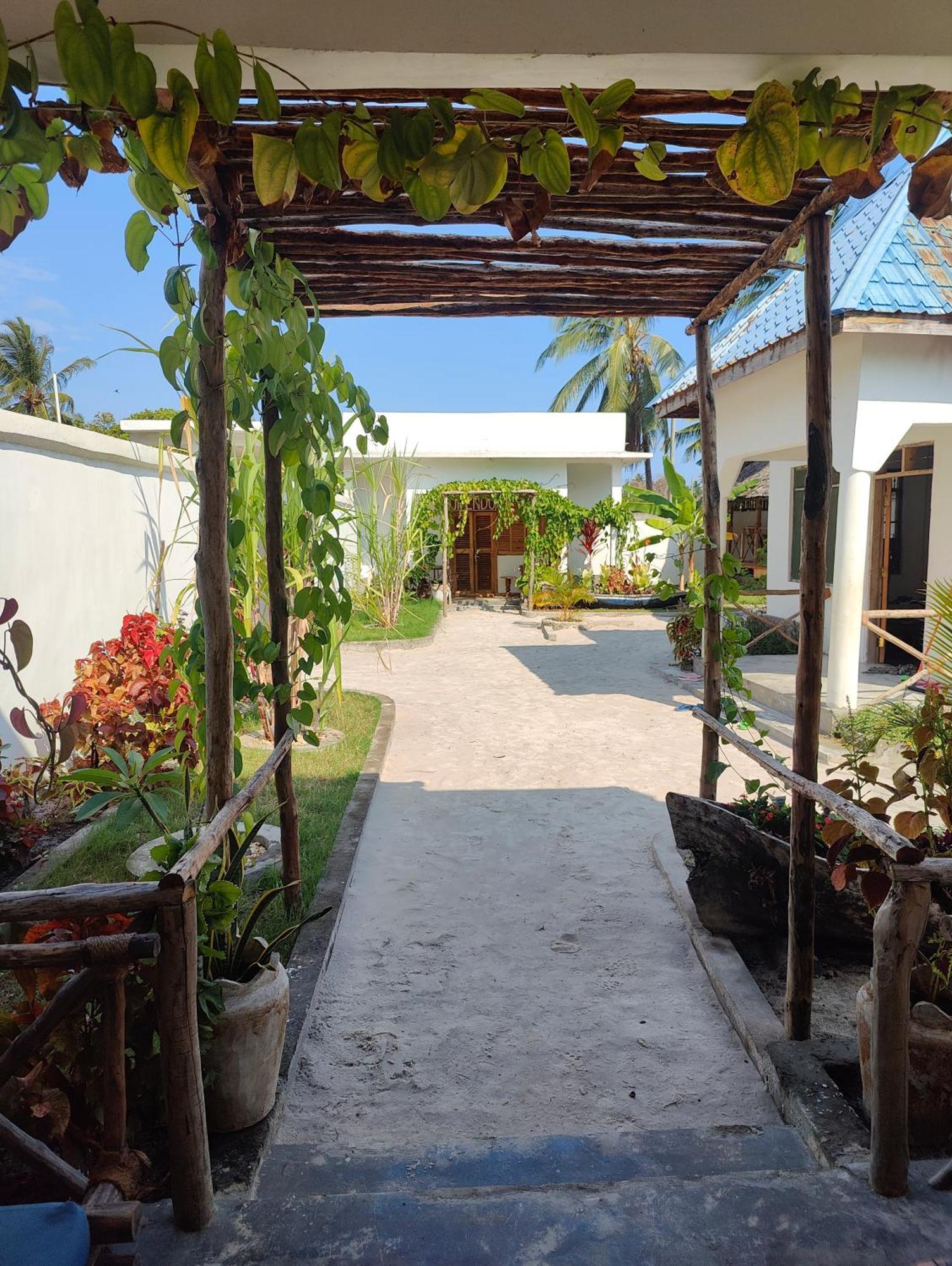 Mafia Island Bungalows Utende Exterior photo
